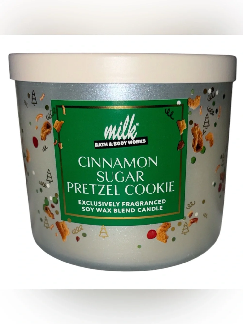 Bath & Body Works Milk Bar collab candle 14.5 oz 3 wick new cinnamon sugar pretz